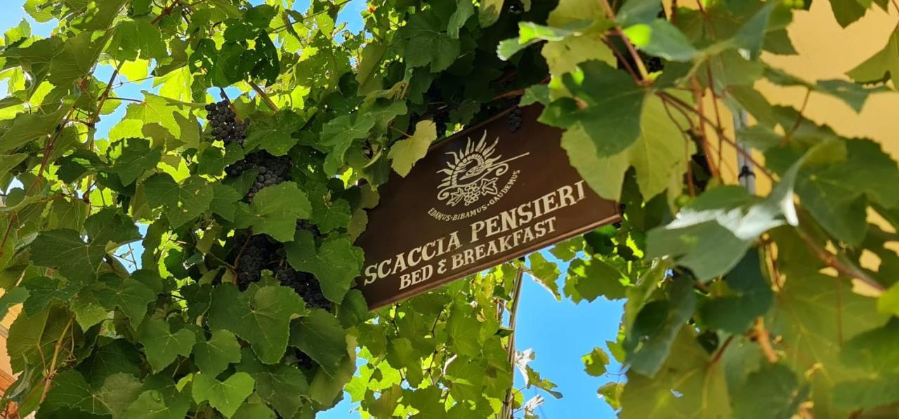 Scaccia Pensieri Vila Cerchio Exterior foto