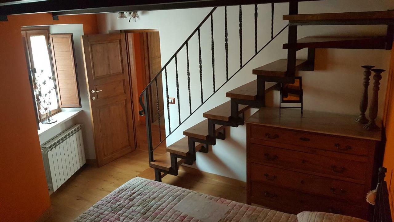 Scaccia Pensieri Vila Cerchio Exterior foto