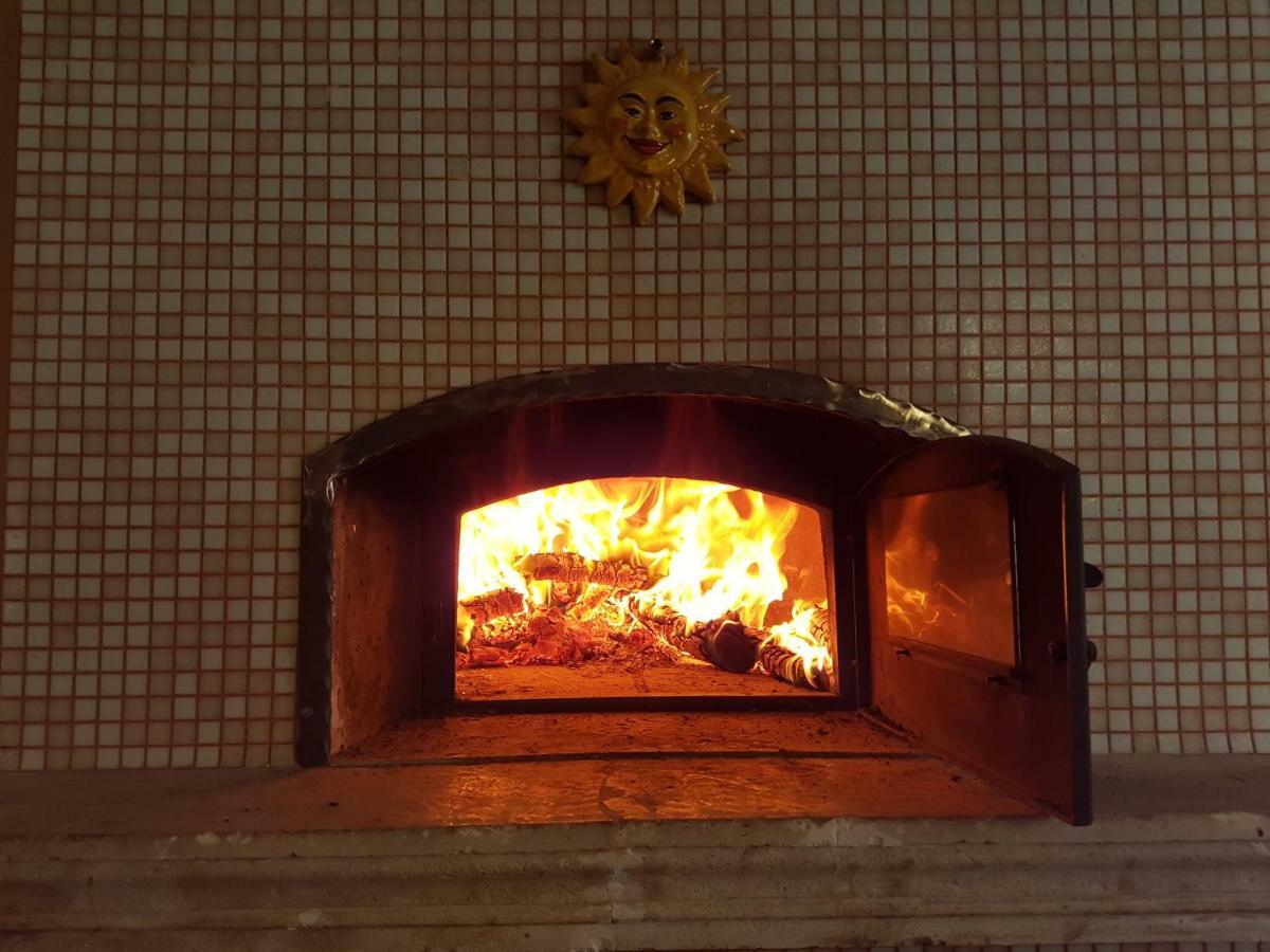 Scaccia Pensieri Vila Cerchio Exterior foto